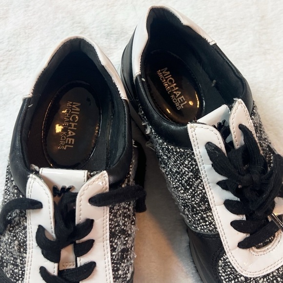 Michael Kors Allie Trainer Sneakers Lace Up Tweed Black White Leather 9.5 M - Picture 9 of 10